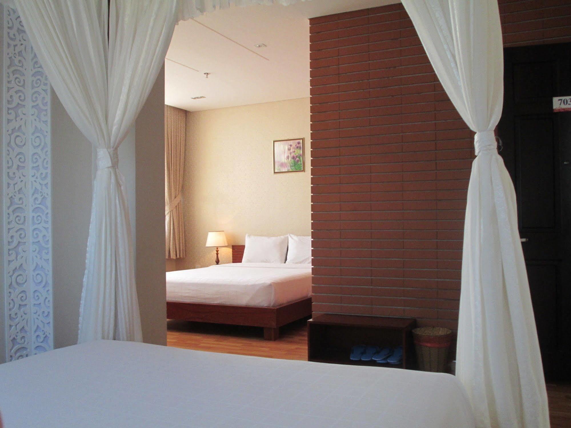 Anh Dao Mekong Hotel Can Tho Exterior foto