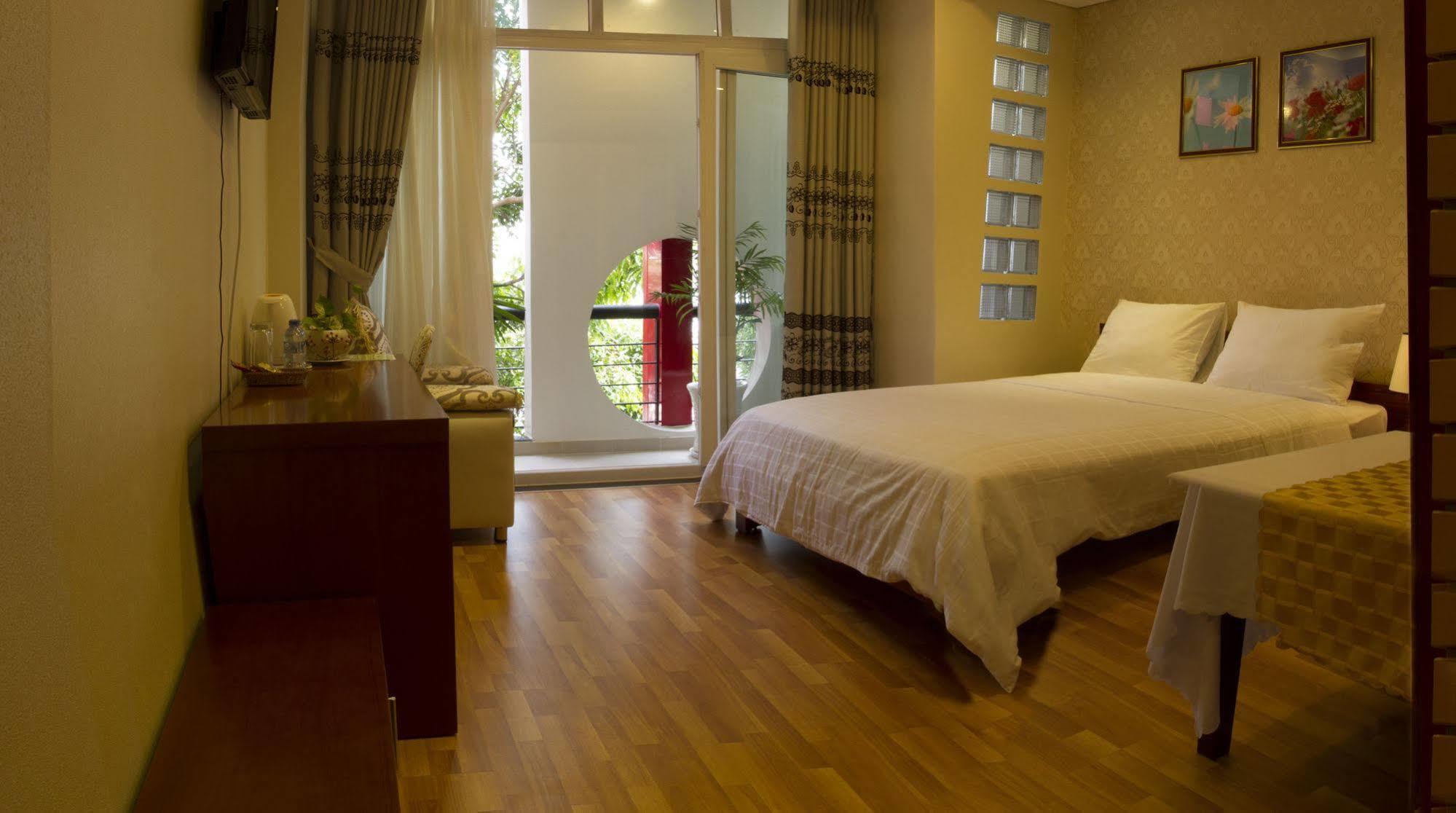 Anh Dao Mekong Hotel Can Tho Exterior foto